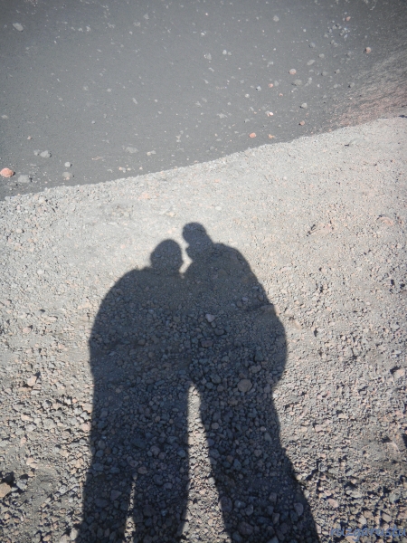 Bizim de buradan gölgemiz geçti...